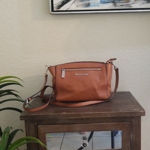 Michael Kors medium crossbody purse